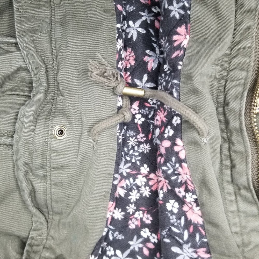 Aeropostale Designed In NYC Women’s S Small hooded Forest Green utility jacket. - Picture 7 of 10